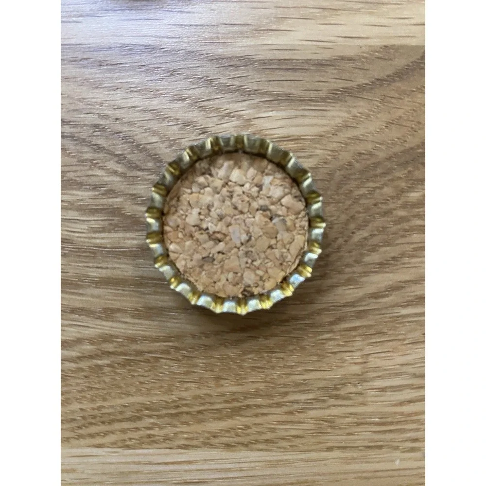 Cork Lined Metal Bottle Cap Lot Gold Silver Craft Brewing Soda Beer Crafts 120pc